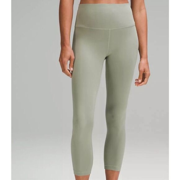 lululemon athletica Pants - Lululemon Winder Train Cropped Leggings 23” Green Size 4